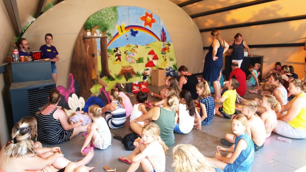 Sfeervolle Chalet Op De Veluwe In Hoenderloo酒店 外观 照片